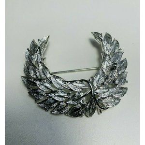 Vintage Silver Metal Leaves Horseshoe Shape Pin Brooch
